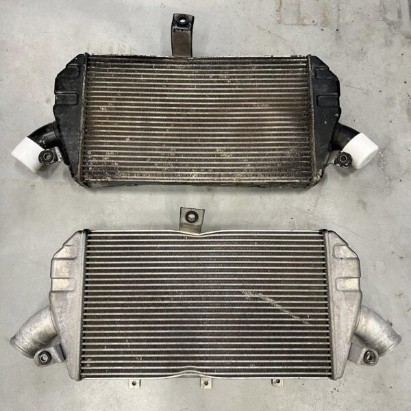 Lancer EVO 9 intercooler