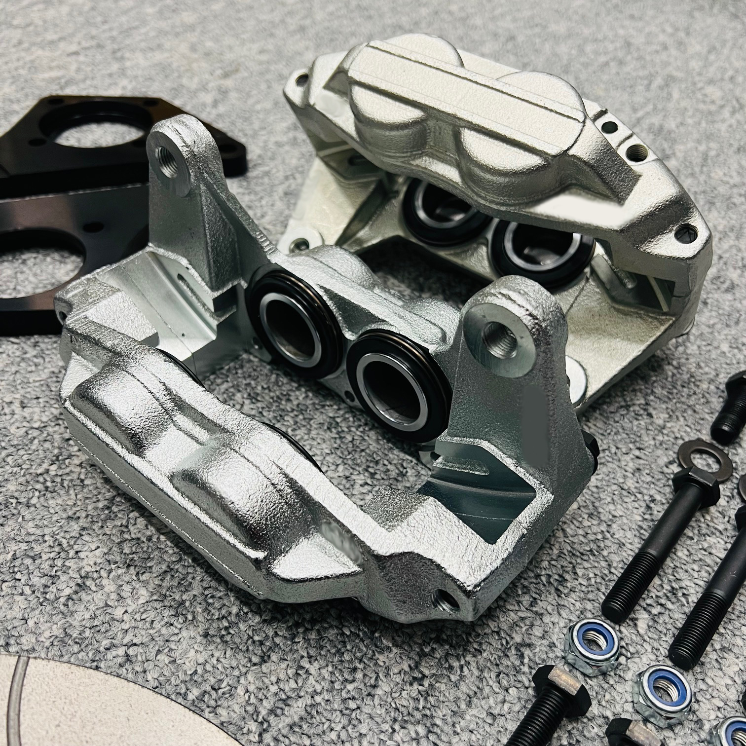 4-kolviga pidurikomplekt - Image 10